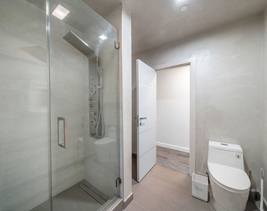 5010 Fulton Avenue - Photo Thumbnail 30