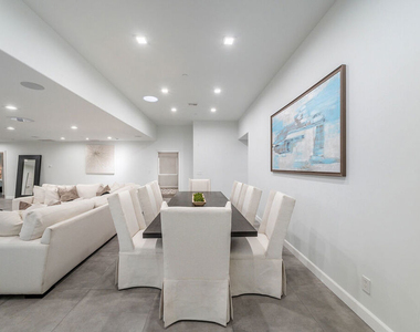 5010 Fulton Avenue - Photo Thumbnail 24