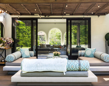 647 Toyopa Drive - Photo Thumbnail 14