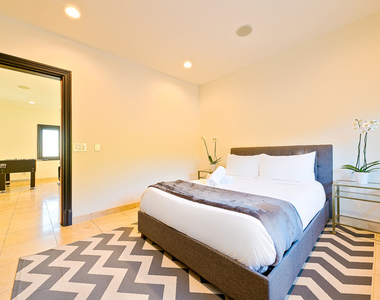 24573 Piuma Road - Photo Thumbnail 40