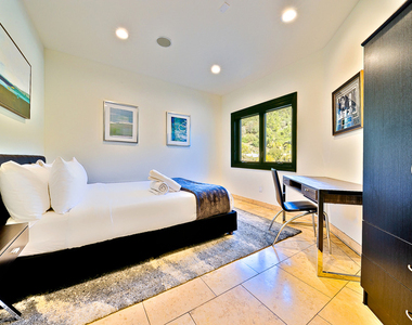 24573 Piuma Road - Photo Thumbnail 31