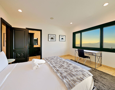 24573 Piuma Road - Photo Thumbnail 86