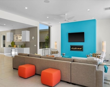 939 Bernardi Lane - Photo Thumbnail 23