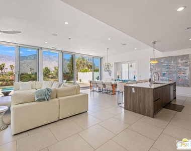 939 Bernardi Lane - Photo Thumbnail 14