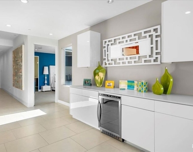 939 Bernardi Lane - Photo Thumbnail 27