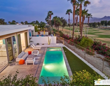 939 Bernardi Lane - Photo Thumbnail 3