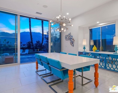 939 Bernardi Lane - Photo Thumbnail 11
