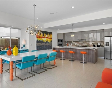 939 Bernardi Lane - Photo Thumbnail 20