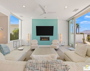 939 Bernardi Lane - Photo Thumbnail 10