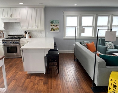 920 D Ave - Photo Thumbnail 10