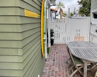 920 D Ave - Photo Thumbnail 16