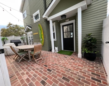 920 D Ave - Photo Thumbnail 1