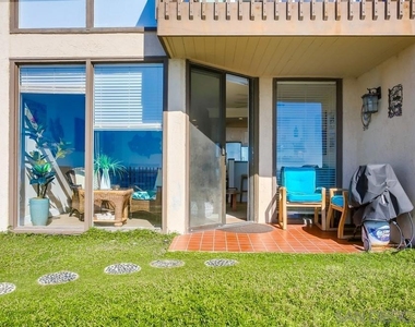 190 Del Mar Shores Terrace - Photo Thumbnail 20