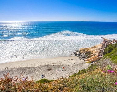 190 Del Mar Shores Terrace - Photo Thumbnail 22