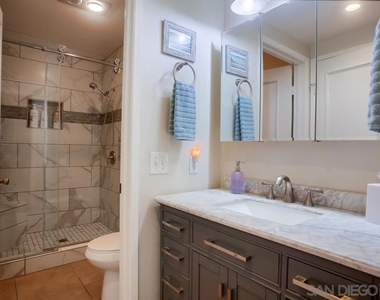 190 Del Mar Shores Terrace - Photo Thumbnail 11