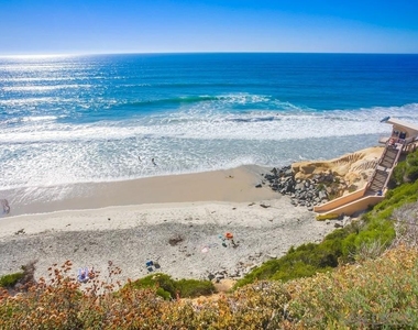 190 Del Mar Shores Terrace - Photo Thumbnail 23