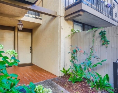 190 Del Mar Shores Terrace - Photo Thumbnail 25
