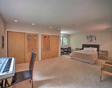 16885 Laurel Road - Photo Thumbnail 14