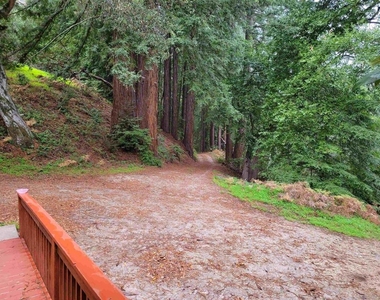 16885 Laurel Road - Photo Thumbnail 32