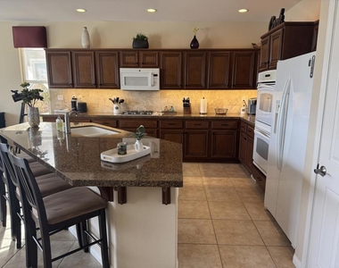 61722 Topaz Drive - Photo Thumbnail 14