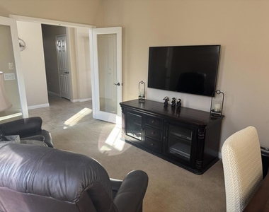 61722 Topaz Drive - Photo Thumbnail 21