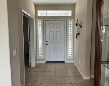 61722 Topaz Drive - Photo Thumbnail 18
