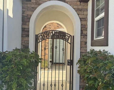 61722 Topaz Drive - Photo Thumbnail 39