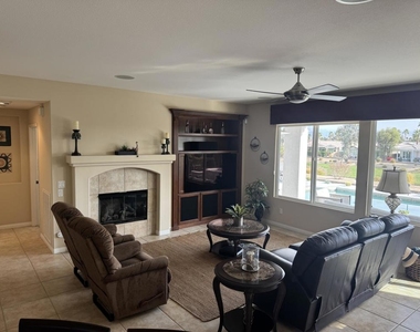 61722 Topaz Drive - Photo Thumbnail 9