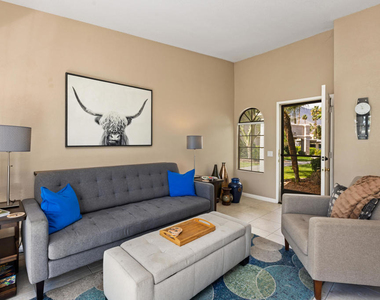 500 S Farrell Drive - Photo Thumbnail 9