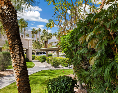 500 S Farrell Drive - Photo Thumbnail 21
