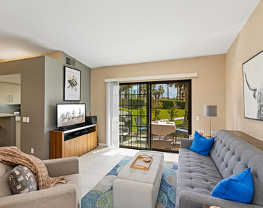 500 S Farrell Drive - Photo Thumbnail 6