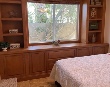 60189 Poinsettia Place - Photo Thumbnail 17