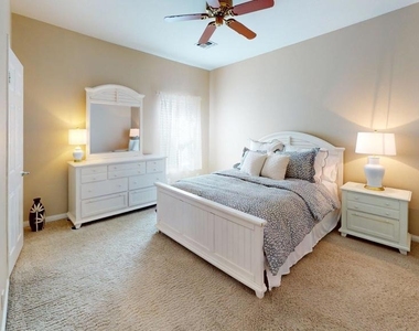 80290 Pebble Beach Drive - Photo Thumbnail 14