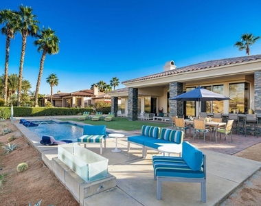 253 Loch Lomond Road - Photo Thumbnail 4