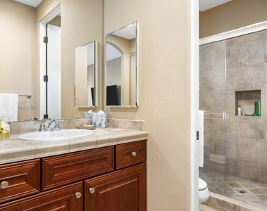 253 Loch Lomond Road - Photo Thumbnail 27
