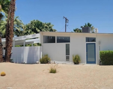 688 E Spencer Drive - Photo Thumbnail 6