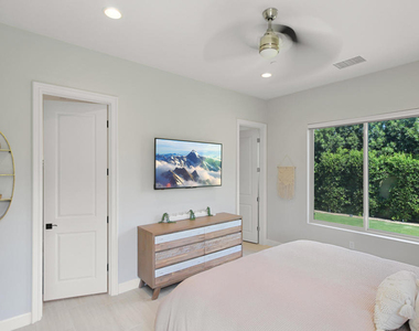 55100 Autumn Valley Court - Photo Thumbnail 12