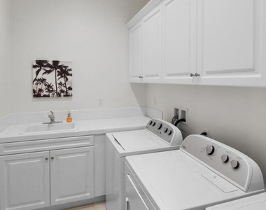 55100 Autumn Valley Court - Photo Thumbnail 32