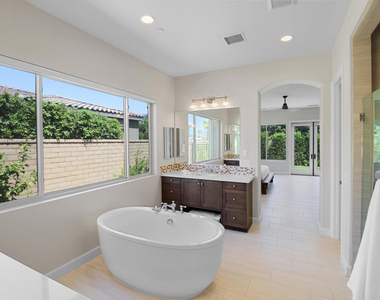 55100 Autumn Valley Court - Photo Thumbnail 26