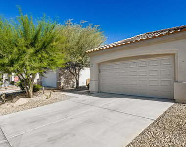 39676 Somerset Avenue - Photo Thumbnail 20