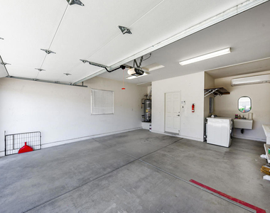 39676 Somerset Avenue - Photo Thumbnail 29