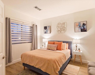 79454 Calle Palmeto - Photo Thumbnail 8