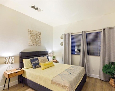 79454 Calle Palmeto - Photo Thumbnail 19