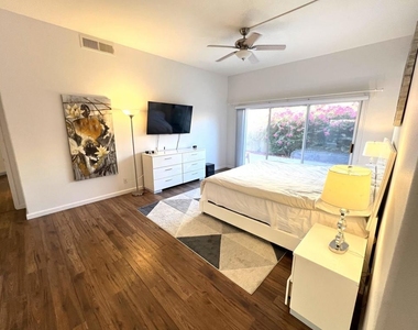 54 Pine Valley Drive - Photo Thumbnail 15