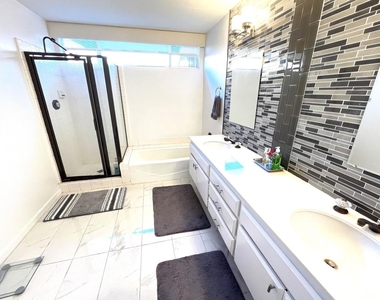 54 Pine Valley Drive - Photo Thumbnail 4