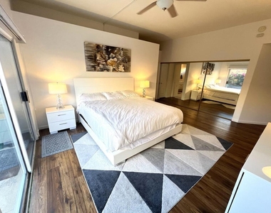 54 Pine Valley Drive - Photo Thumbnail 3