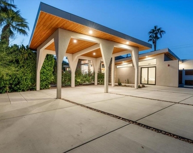 524 E E Miraleste Court Court - Photo Thumbnail 130