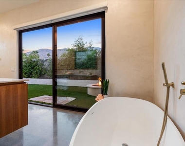 524 E E Miraleste Court Court - Photo Thumbnail 107