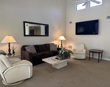 261 Santa Barbara Circle - Photo Thumbnail 3