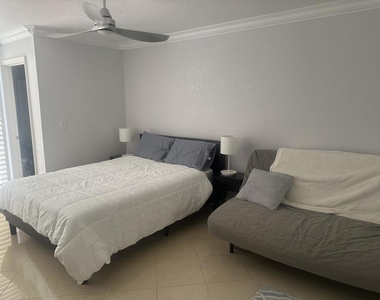 715 Sandpiper Street - Photo Thumbnail 11